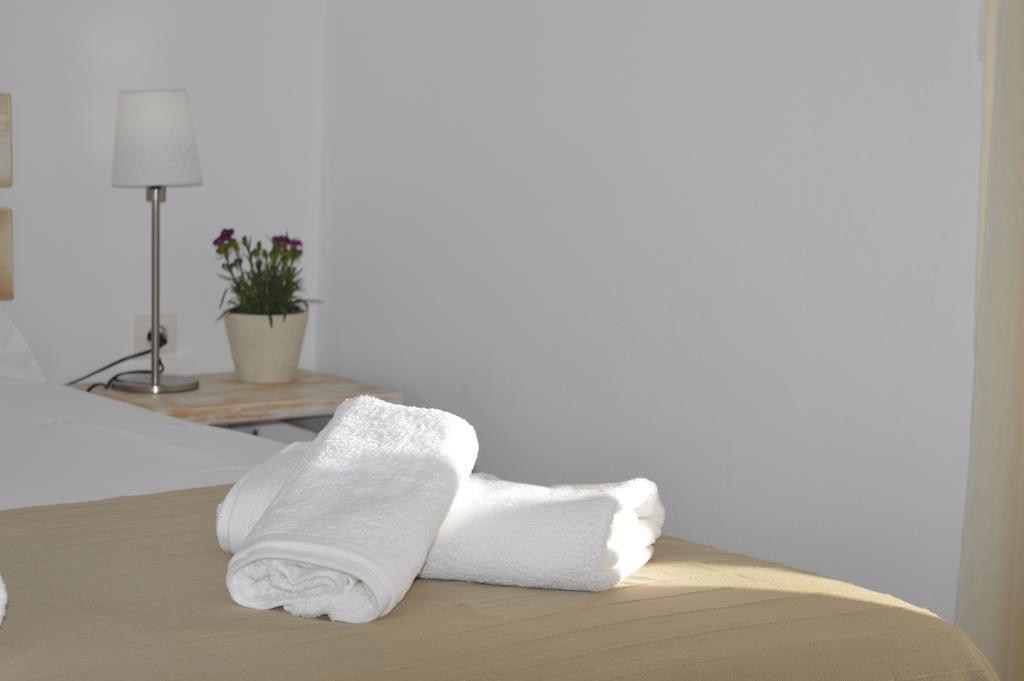 Minimal Houses * Mykonos Town